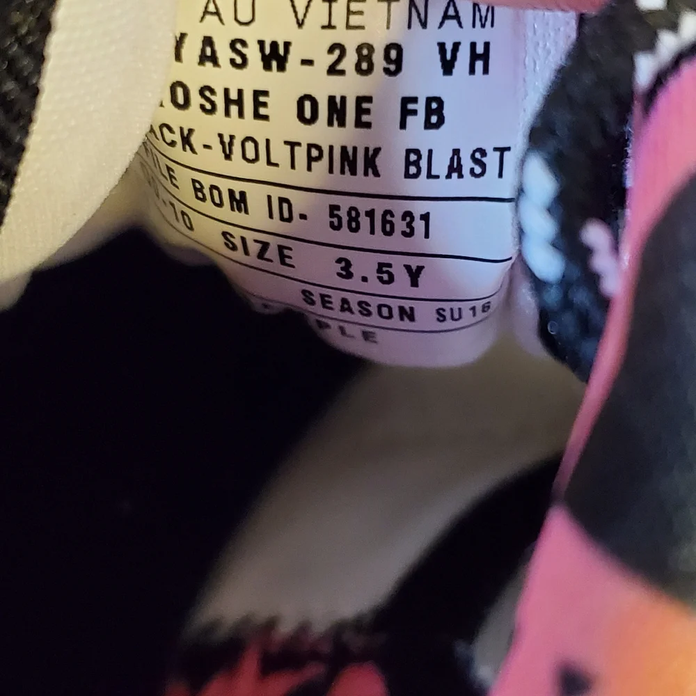 Nike Roshe One FB Sneakers‎